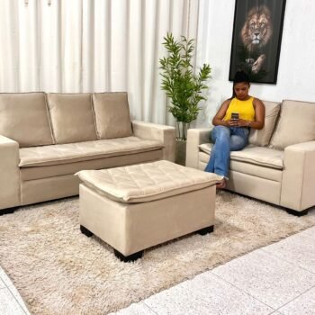 Sofá 3 e 2 lugares França com Puff Veludo Bege A32 Larg. 1.86m