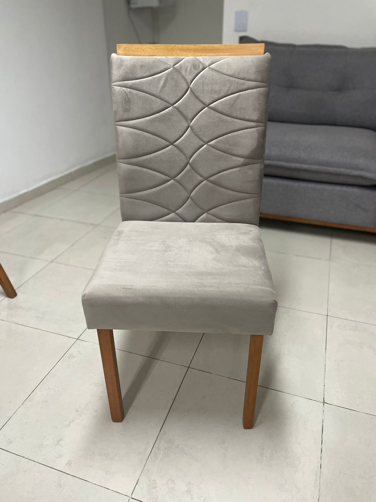 Kit 2 Cadeiras Safira Mel/Veludo Bege – WM DECOR - Imagem 2