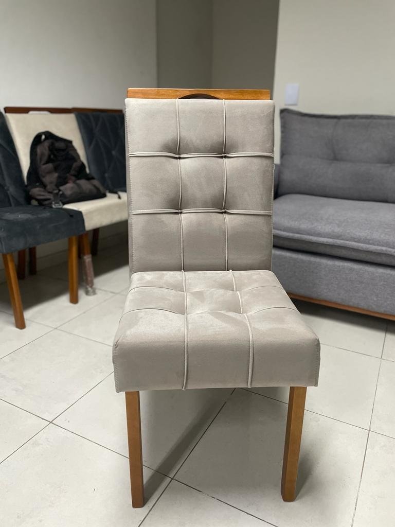 Mesa Classic 160 Cinamomo/Off White com 6 Cadeiras Sophia Mel/Veludo Bege – CEL MÓVEIS + WM DECOR - Imagem 2