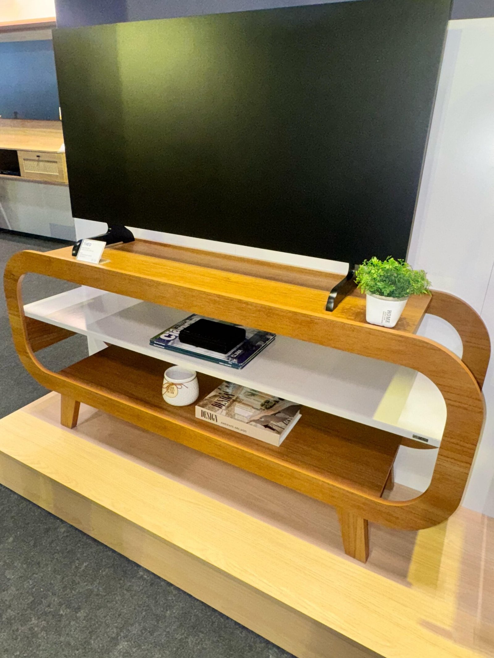 Rack até 60" Théo Cinamono/Off White - ARTELY - Imagem 2