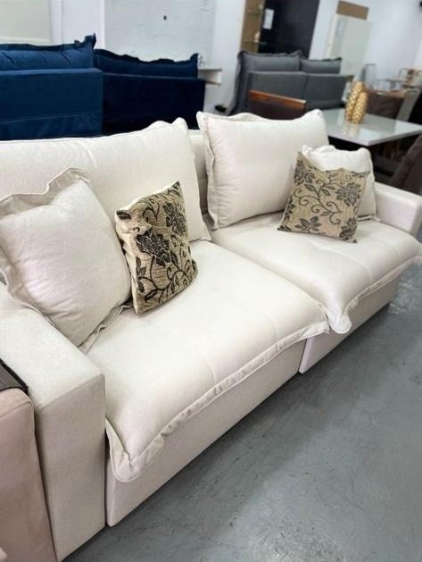 Sofá Retrátil S-100 2,30 m Linho Bege 117 - SUPREMA ESTOFADOS(PROMOÇÃO)