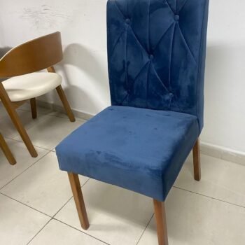 Alternative view of Mesa Salinas/Helô/Los Angeles 120 Cinamomo/Off White com 4 Cadeiras Yasmim Veludo Azul – CEL MÓVEIS + KM DECOR
